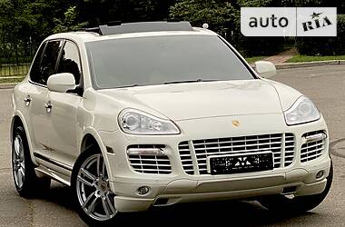 Позашляховик / Кросовер Porsche Cayenne 2010 в Одесі