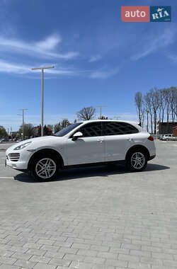 Внедорожник / Кроссовер Porsche Cayenne 2012 в Виннице