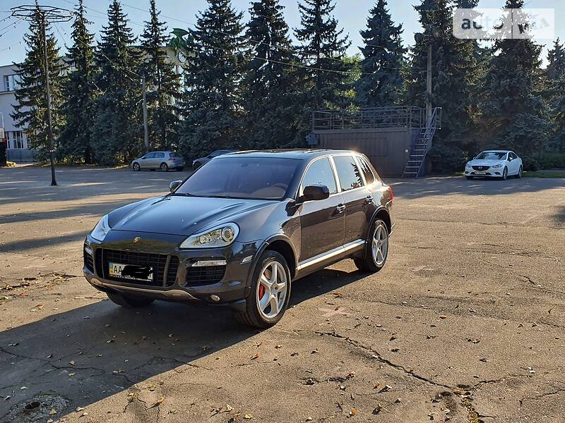 Внедорожник / Кроссовер Porsche Cayenne 2009 в Киеве