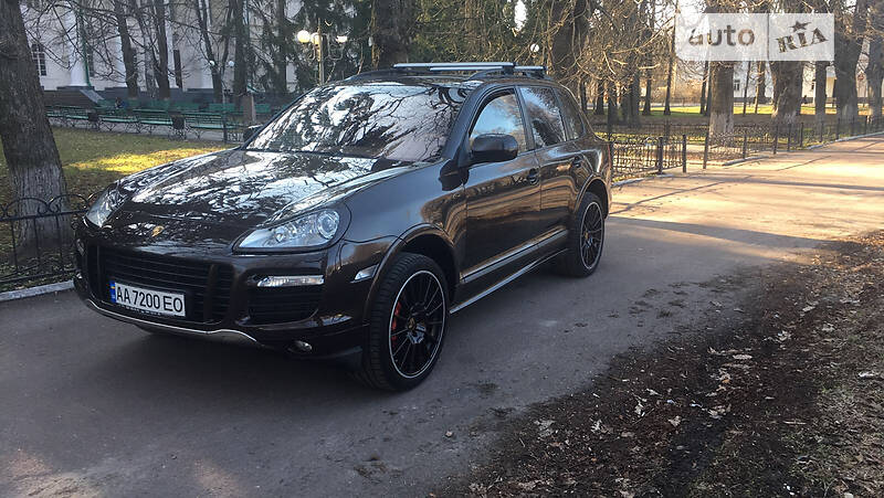 Позашляховик / Кросовер Porsche Cayenne 2009 в Києві