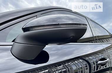 Внедорожник / Кроссовер Porsche Cayenne 2019 в 
