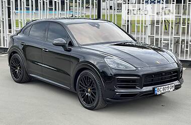 Внедорожник / Кроссовер Porsche Cayenne 2019 в 