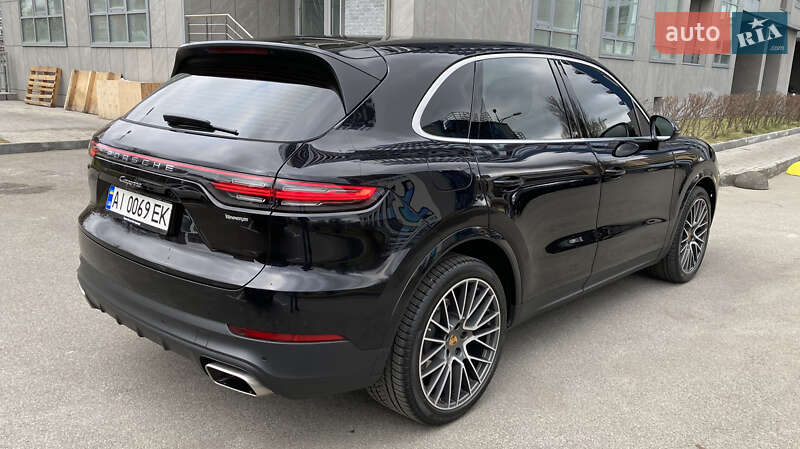 Внедорожник / Кроссовер Porsche Cayenne 2018 в Киеве