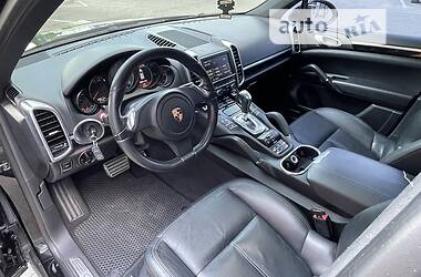 Внедорожник / Кроссовер Porsche Cayenne 2010 в 