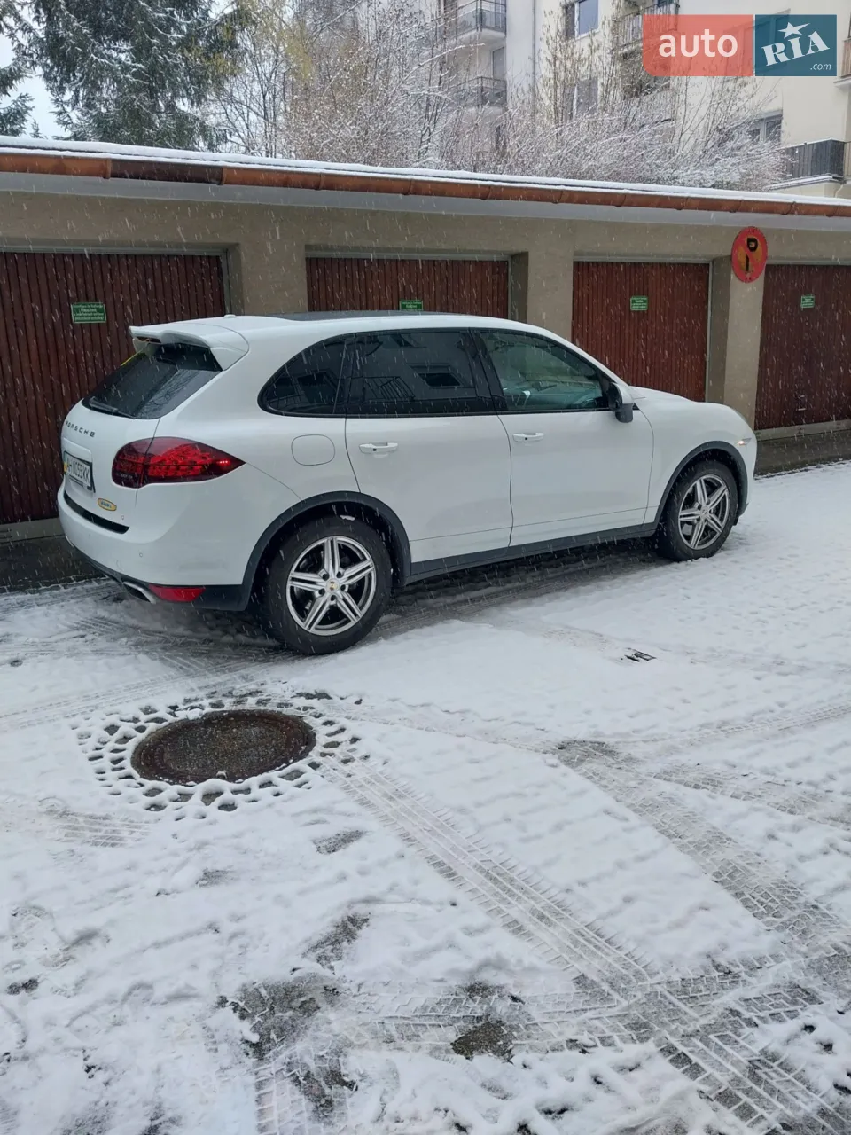 2011 Porsche Cayenne - мініатюра 18
