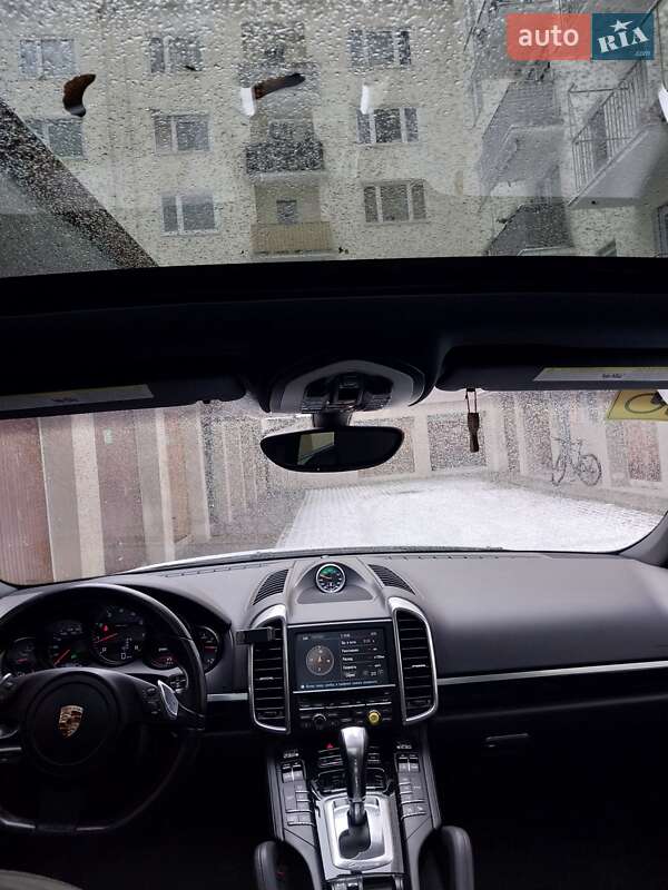 Позашляховик / Кросовер Porsche Cayenne 2012 в Львові фото 5 Позашляховик / Кросовер Porsche Cayenne 2012 в Львові