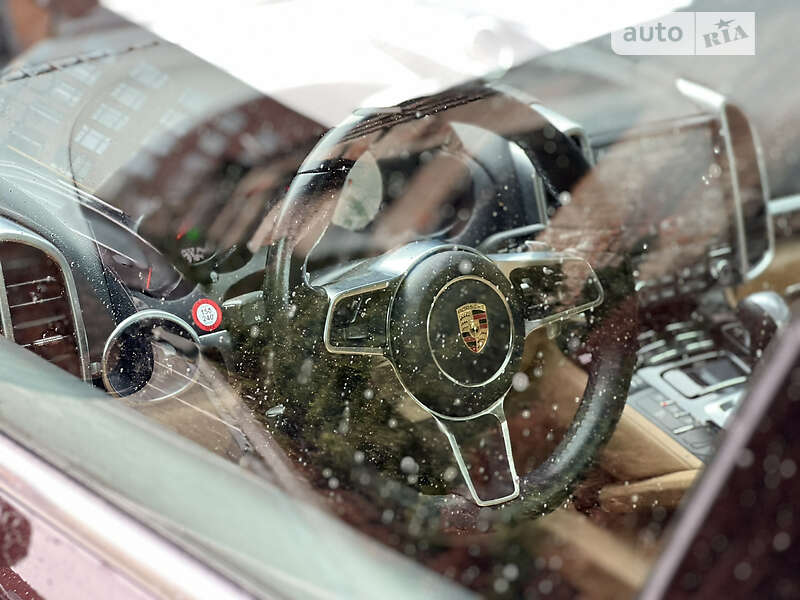 Внедорожник / Кроссовер Porsche Cayenne 2017 в Львове фото 13 Внедорожник / Кроссовер Porsche Cayenne 2017 в Львове