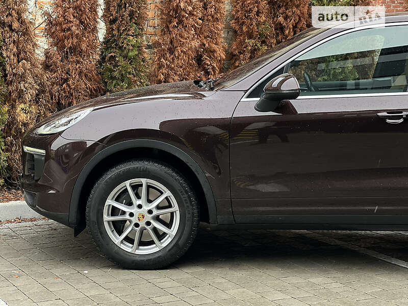 Внедорожник / Кроссовер Porsche Cayenne 2017 в Львове фото 18 Внедорожник / Кроссовер Porsche Cayenne 2017 в Львове