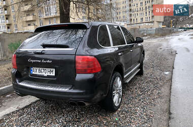 Внедорожник / Кроссовер Porsche Cayenne 2006 в 