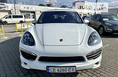 Внедорожник / Кроссовер Porsche Cayenne 2014 в Черновцах