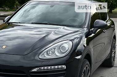 Позашляховик / Кросовер Porsche Cayenne 2013 в Харкові