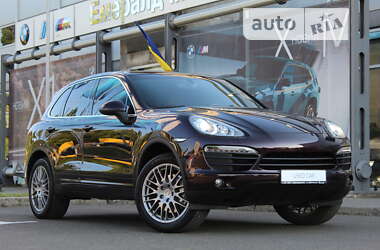 Внедорожник / Кроссовер Porsche Cayenne 2011 в Одессе