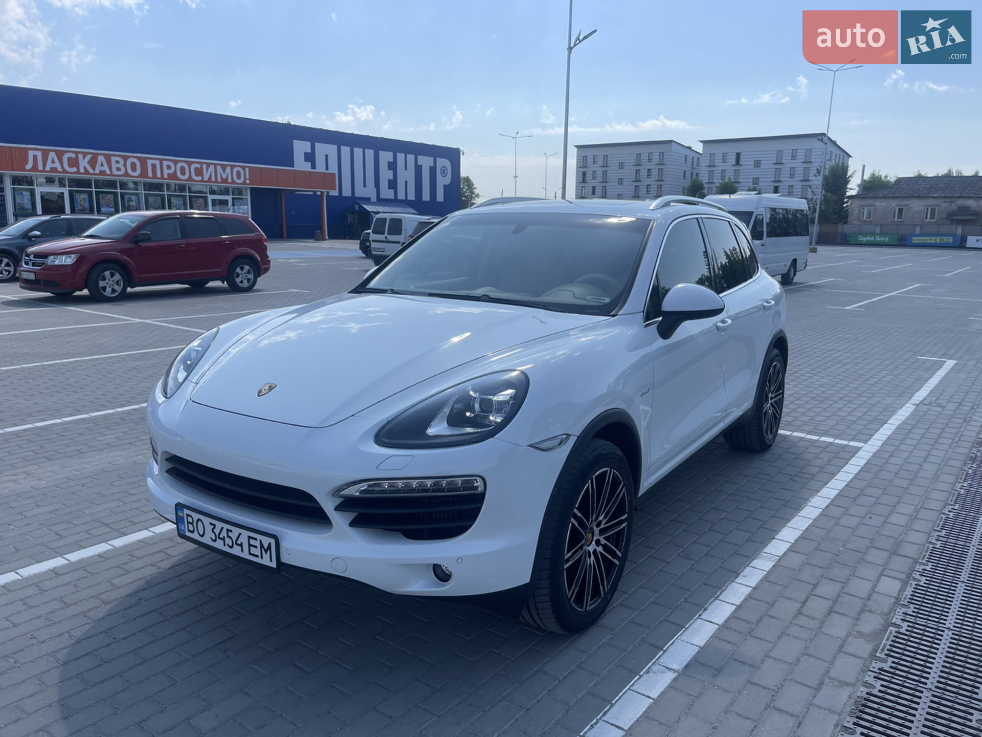 2013 Porsche Cayenne - мініатюра 2