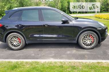 Внедорожник / Кроссовер Porsche Cayenne 2010 в Днепре