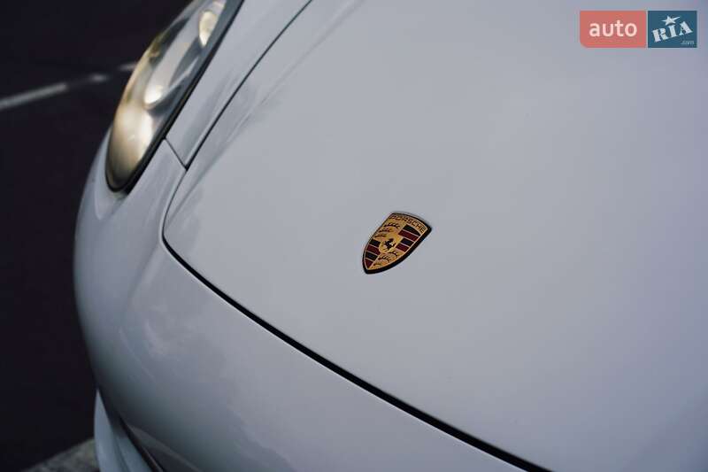 Позашляховик / Кросовер Porsche Cayenne 2014 в Києві