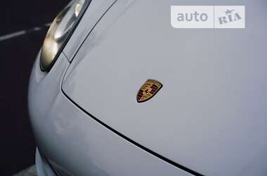 Внедорожник / Кроссовер Porsche Cayenne 2014 в Киеве