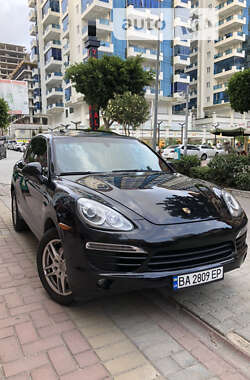 Внедорожник / Кроссовер Porsche Cayenne 2013 в Кропивницком