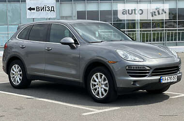 Внедорожник / Кроссовер Porsche Cayenne 2013 в Киеве