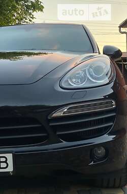 Позашляховик / Кросовер Porsche Cayenne 2013 в Ніжині
