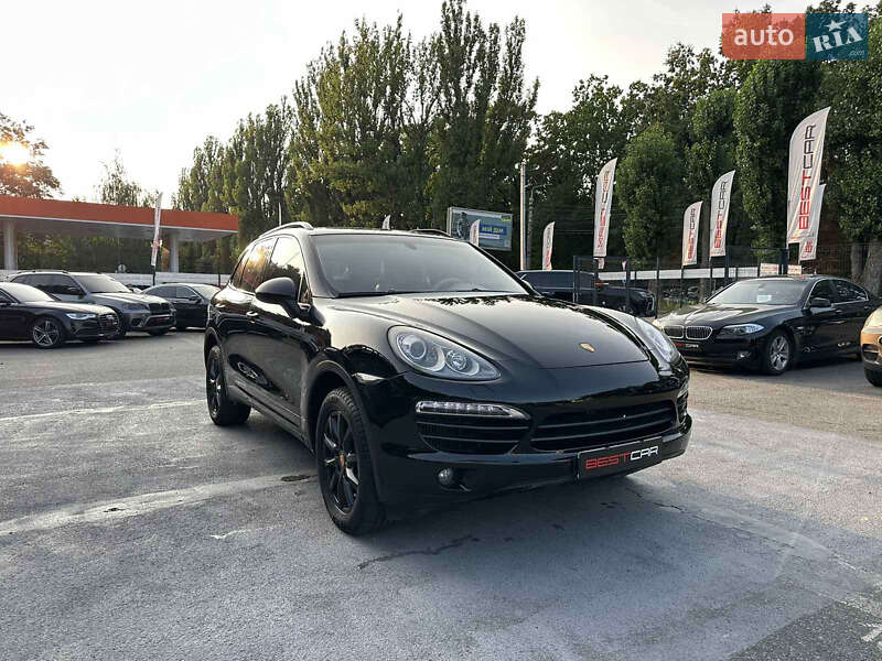 Позашляховик / Кросовер Porsche Cayenne 2010 в Вінниці