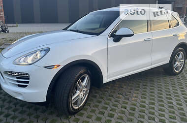 Внедорожник / Кроссовер Porsche Cayenne 2013 в Хмельницком