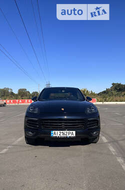 Porsche Cayenne 2016