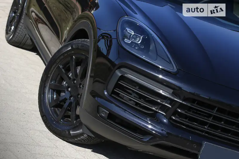 Porsche Cayenne 2019 VIN WP1ZZZ9YZLDA00040 фото оголошення 4 з 65