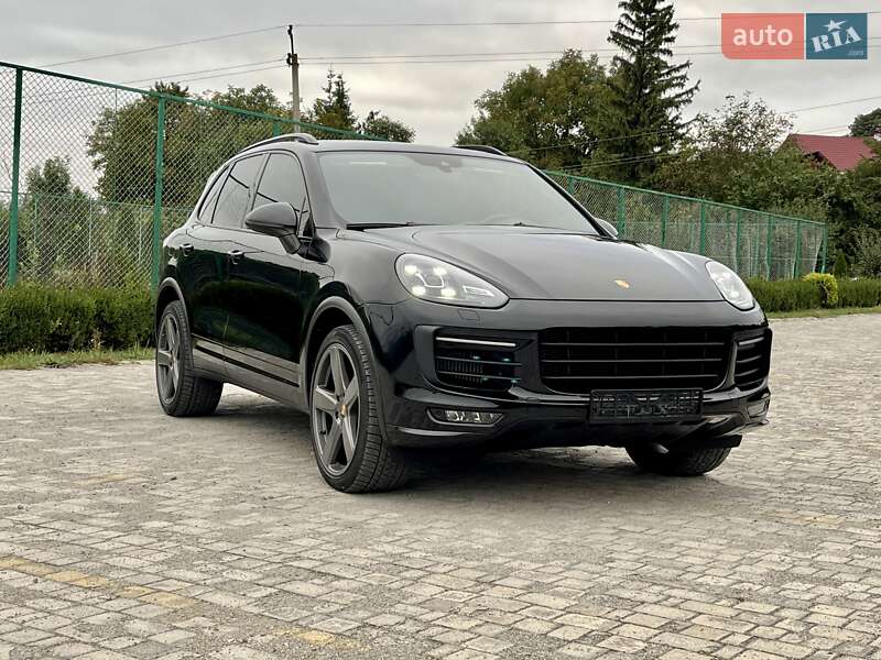 Внедорожник / Кроссовер Porsche Cayenne 2015 в Тернополе фото 7 Внедорожник / Кроссовер Porsche Cayenne 2015 в Тернополе
