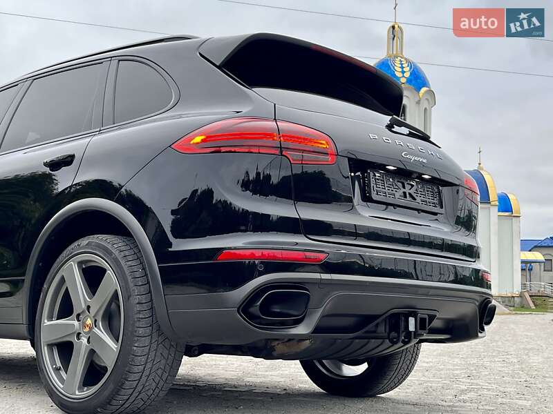 Внедорожник / Кроссовер Porsche Cayenne 2015 в Тернополе фото 13 Внедорожник / Кроссовер Porsche Cayenne 2015 в Тернополе