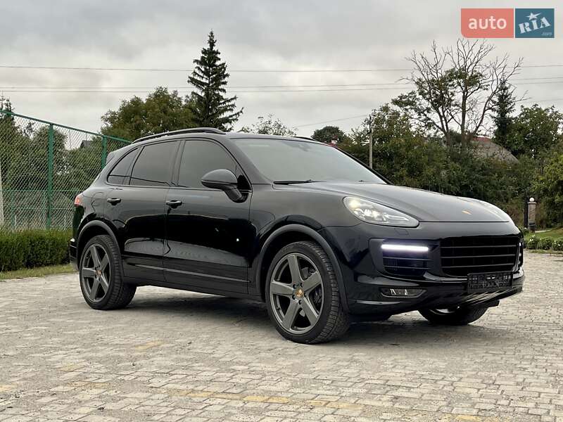 Внедорожник / Кроссовер Porsche Cayenne 2015 в Тернополе фото 17 Внедорожник / Кроссовер Porsche Cayenne 2015 в Тернополе