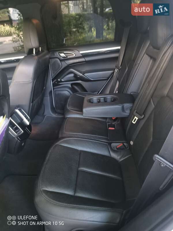 Внедорожник / Кроссовер Porsche Cayenne 2013 в Днепре фото 21 Внедорожник / Кроссовер Porsche Cayenne 2013 в Днепре