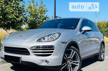 Внедорожник / Кроссовер Porsche Cayenne 2011 в Днепре