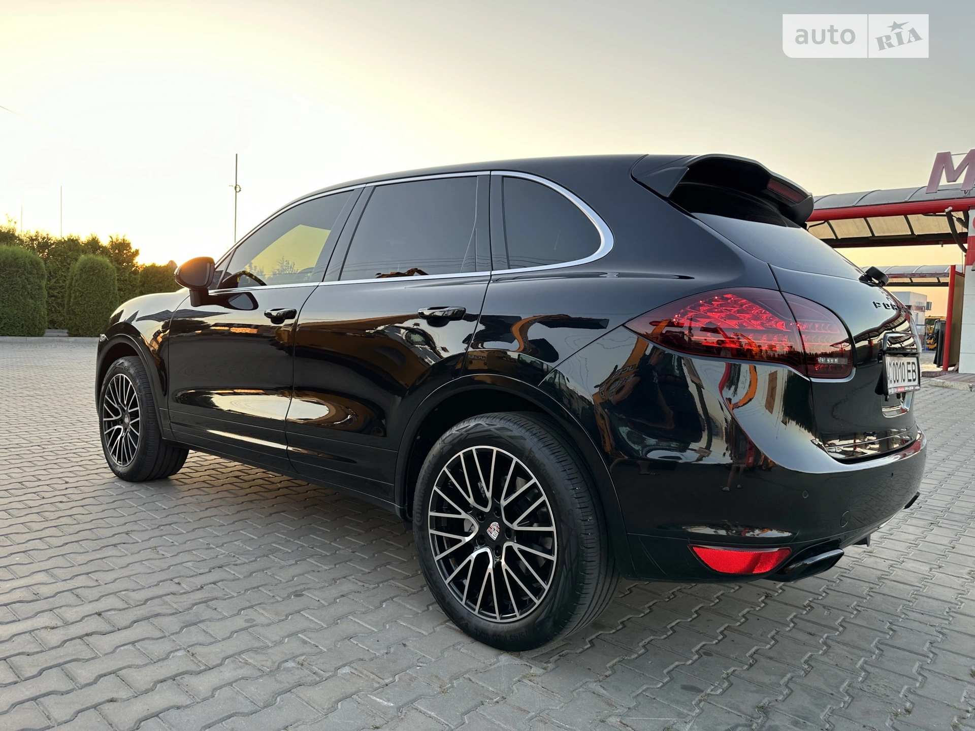 2011 Porsche Cayenne - мініатюра 10