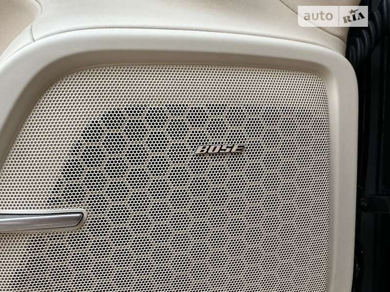 Внедорожник / Кроссовер Porsche Cayenne 2011 в Луцке