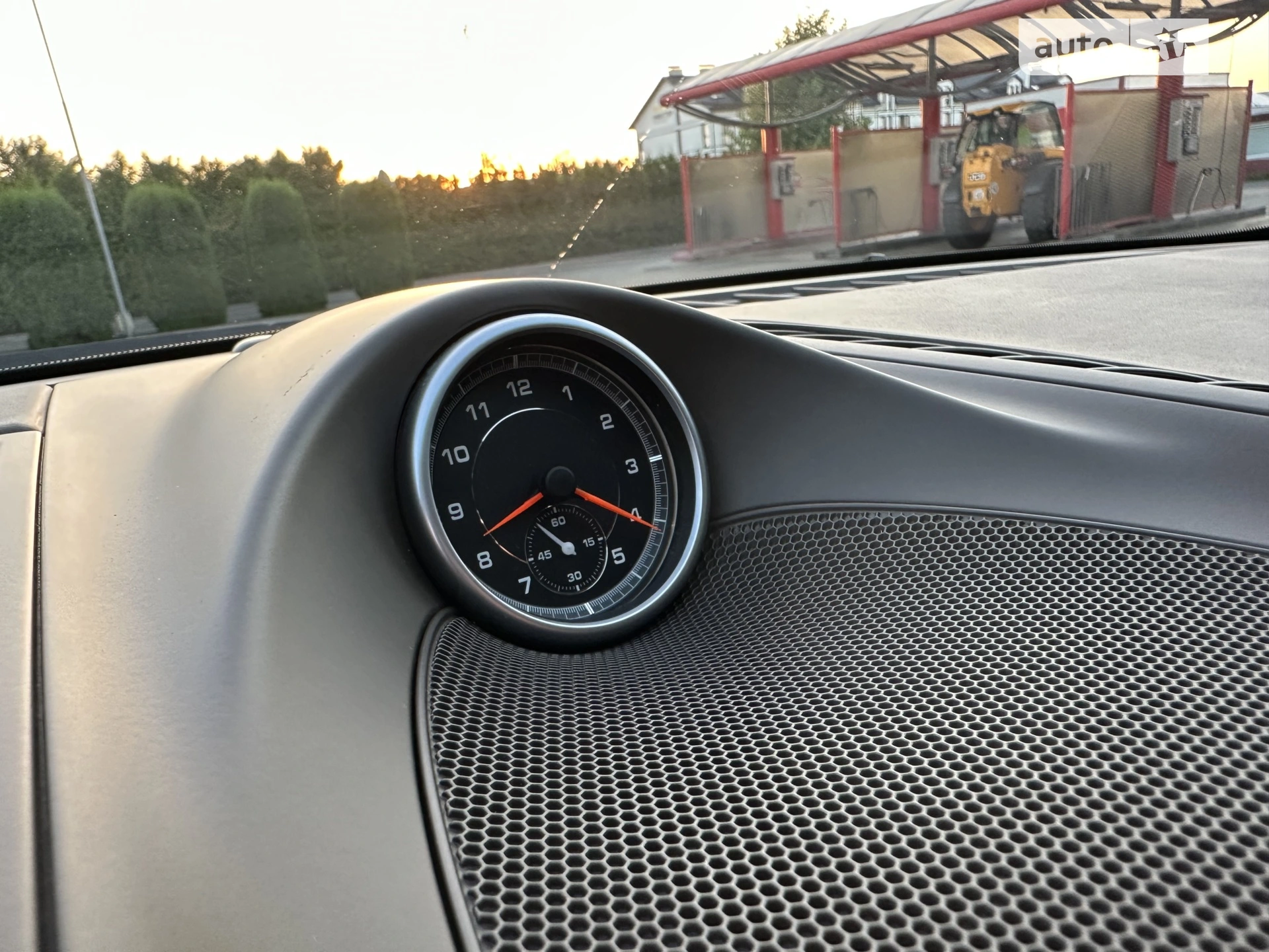 2011 Porsche Cayenne - мініатюра 40