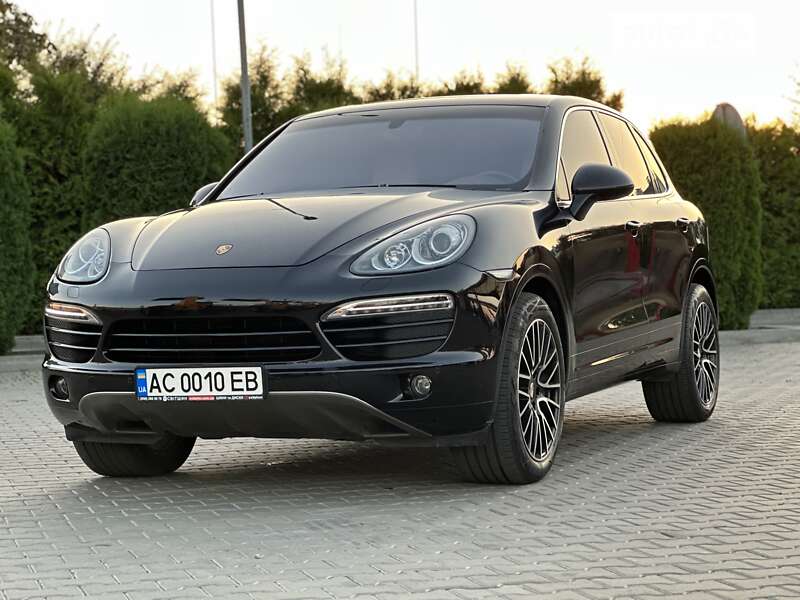 Внедорожник / Кроссовер Porsche Cayenne 2011 в Луцке