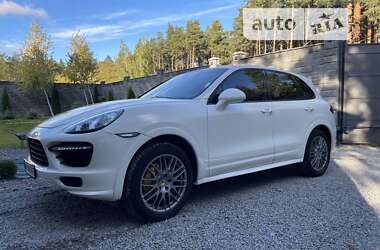 Позашляховик / Кросовер Porsche Cayenne 2011 в Києві