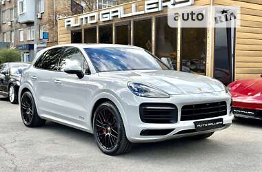 Позашляховик / Кросовер Porsche Cayenne 2022 в Києві