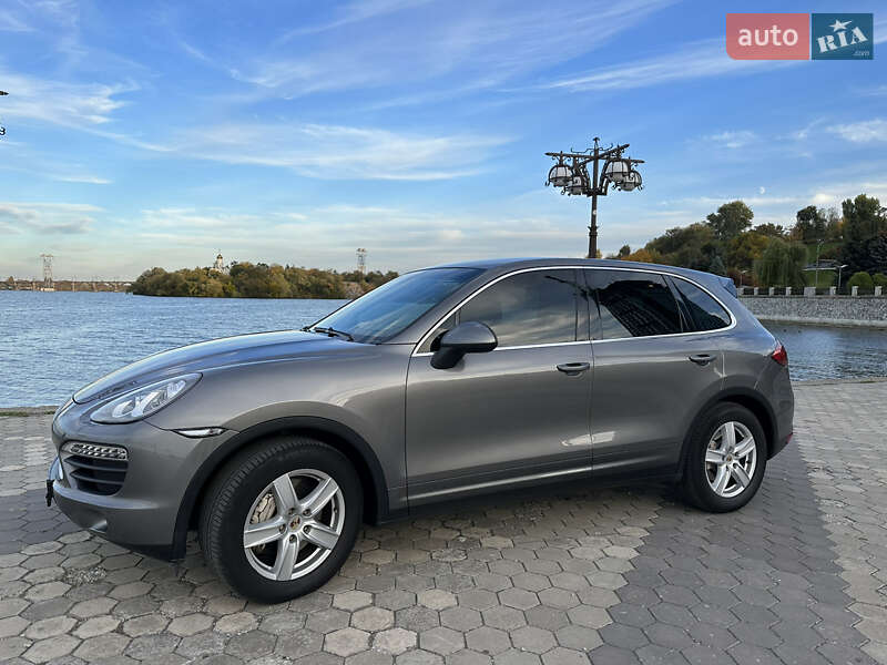 Внедорожник / Кроссовер Porsche Cayenne 2011 в Днепре