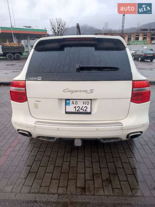 Позашляховик / Кросовер Porsche Cayenne 2008 в Сваляві