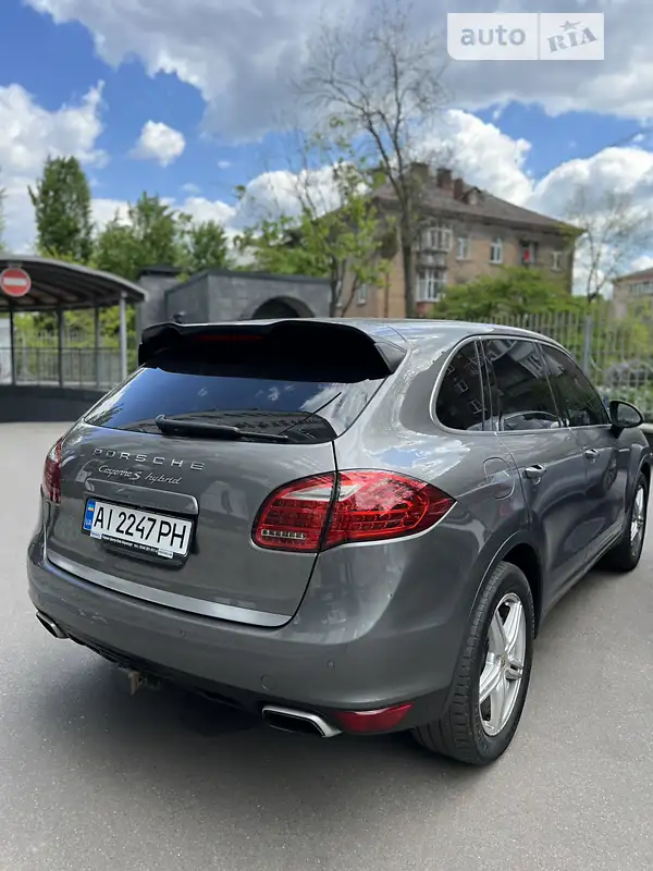 Porsche Cayenne 2012