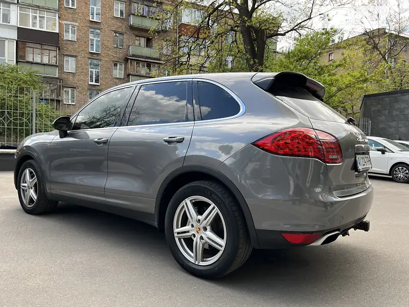 Porsche Cayenne 2012 VIN WP1AE2A29DLA14631 фото оголошення 8 з 59