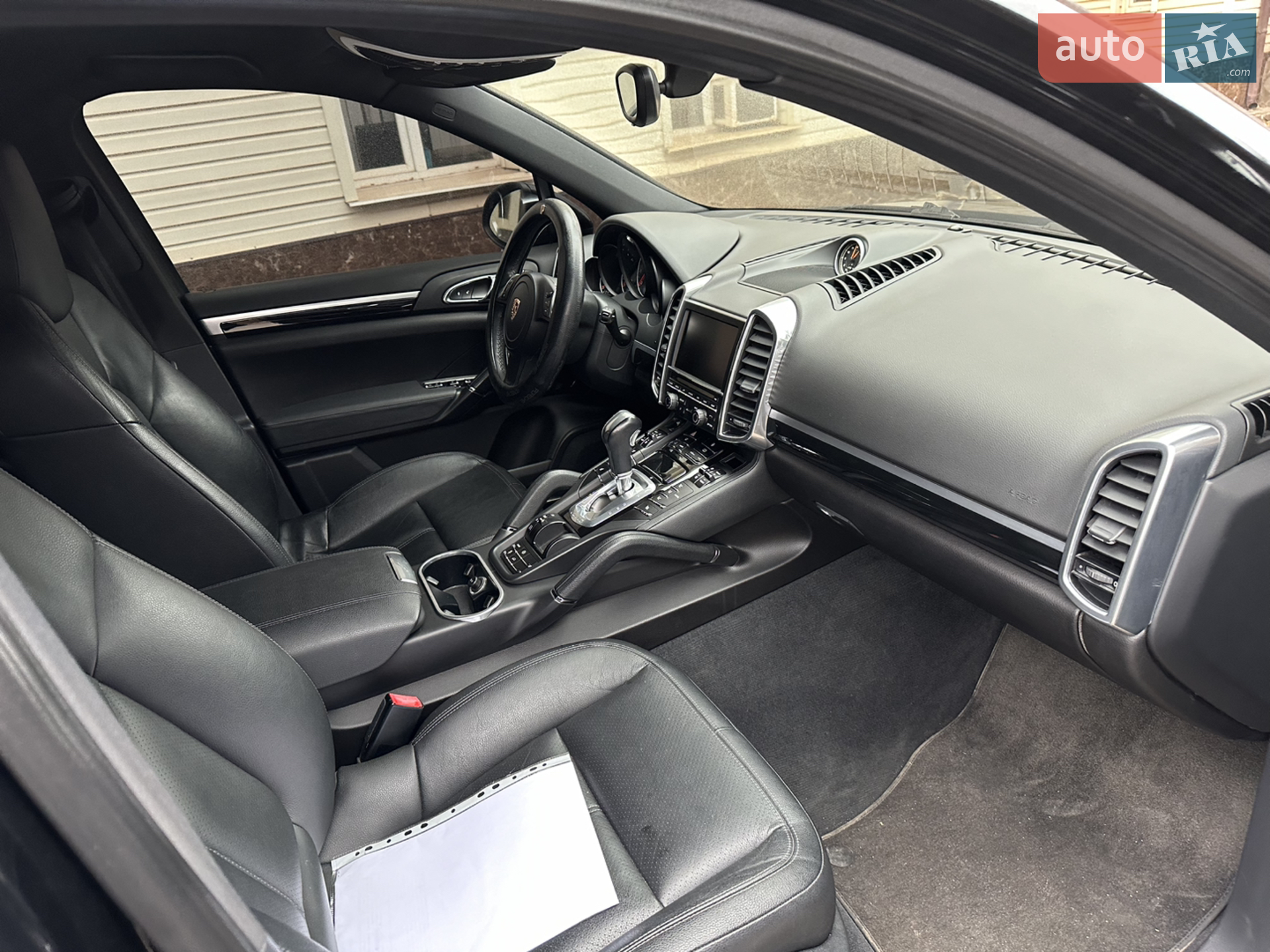 2013 Porsche Cayenne - мініатюра 22