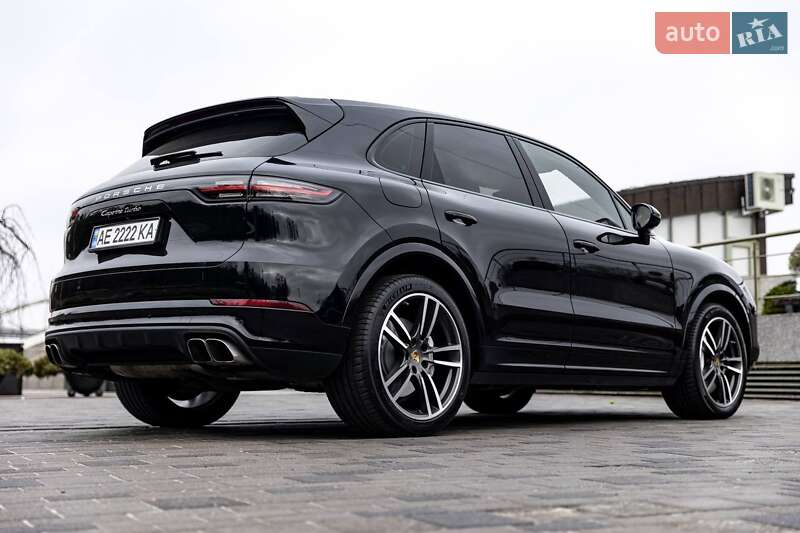 Внедорожник / Кроссовер Porsche Cayenne 2018 в Днепре