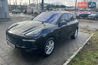 Porsche Cayenne 2015