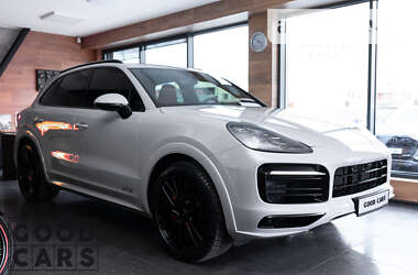 Позашляховик / Кросовер Porsche Cayenne 2021 в Одесі