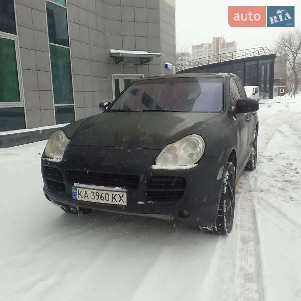 Внедорожник / Кроссовер Porsche Cayenne 2005 в Киеве