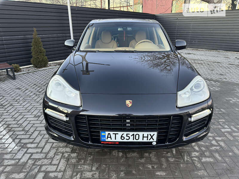 Позашляховик / Кросовер Porsche Cayenne 2009 в Івано-Франківську