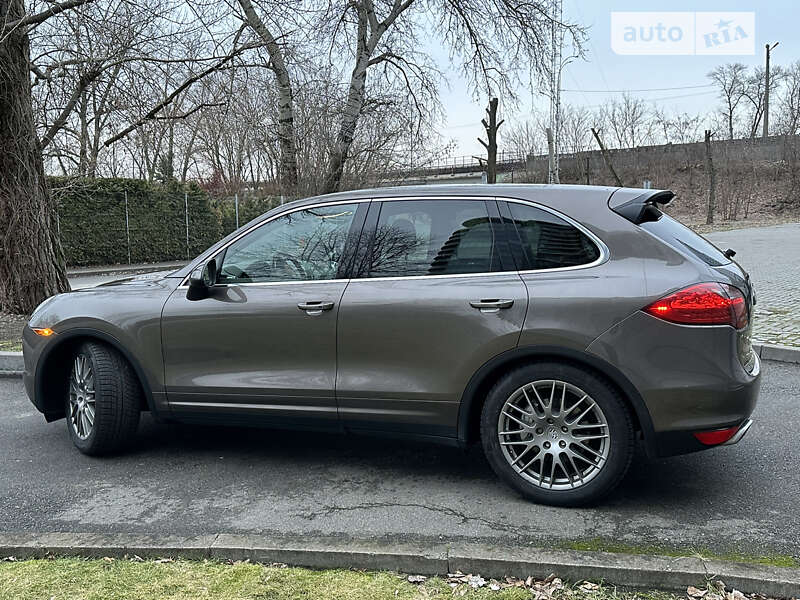 Porsche Cayenne 2010