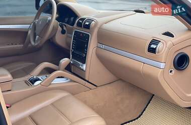 Внедорожник / Кроссовер Porsche Cayenne 2009 в 